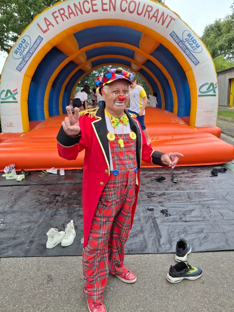 21c38a53-a7ad-461b-a9f4-c348160b0d90